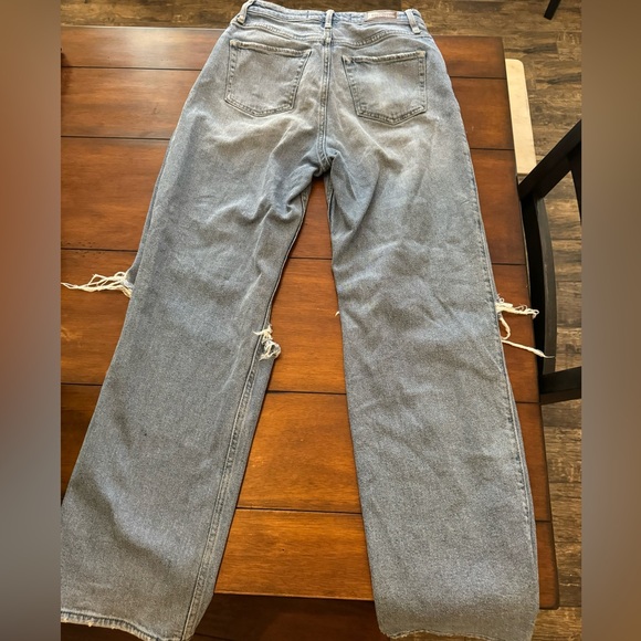Women’s Hollister blue high rise dad jeans - Picture 2 of 3